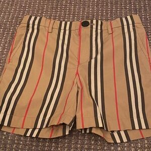 Boys 8Y Burberry Shorts